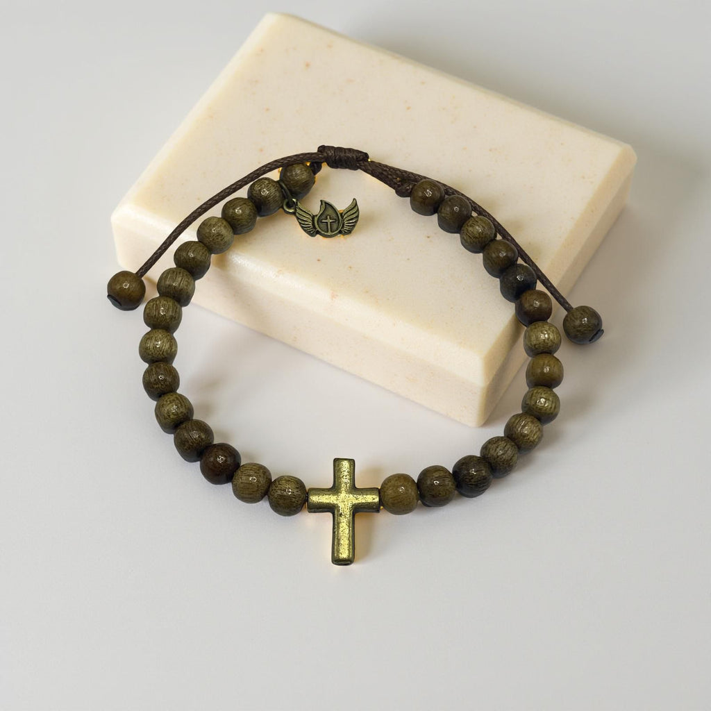 Pulseira Madeira Imbuia 6mm com Cruz